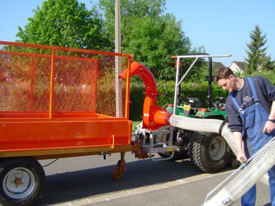 Aspirateur de feuilles sur PDF François et fils GAAT2P