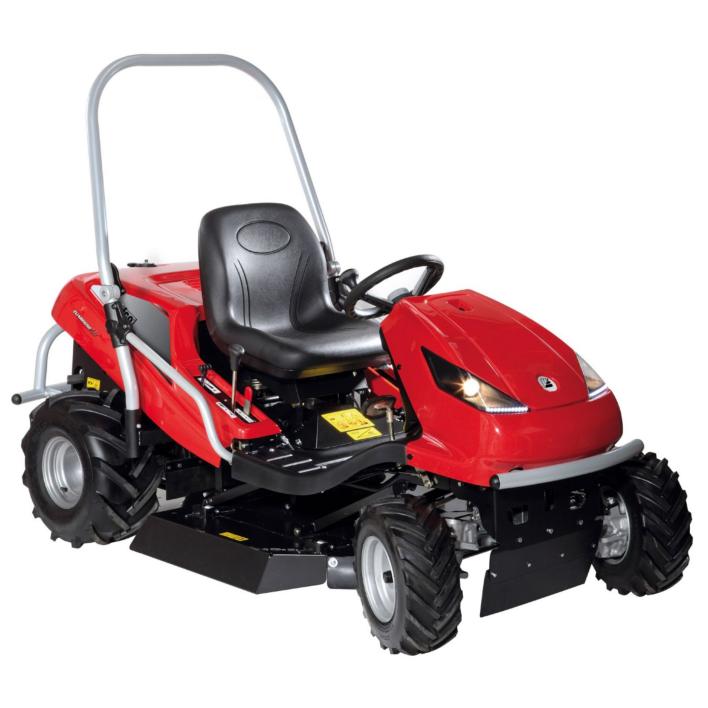 DEBROUSSAILLEUSE AUTOPORTEE STAUB TUAREG 92EVO K 4X4