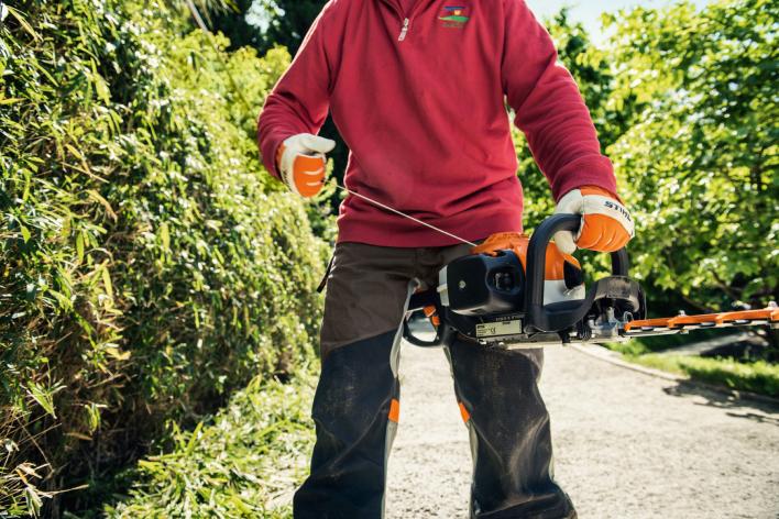 TAILLE HAIES STIHL HS82R750