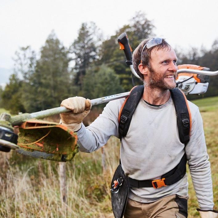 DEBROUSSAILLEUSE A DOS STIHL FS91